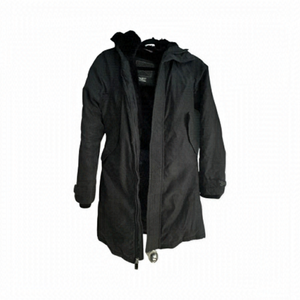 ARITZIA TNA aspen black coat